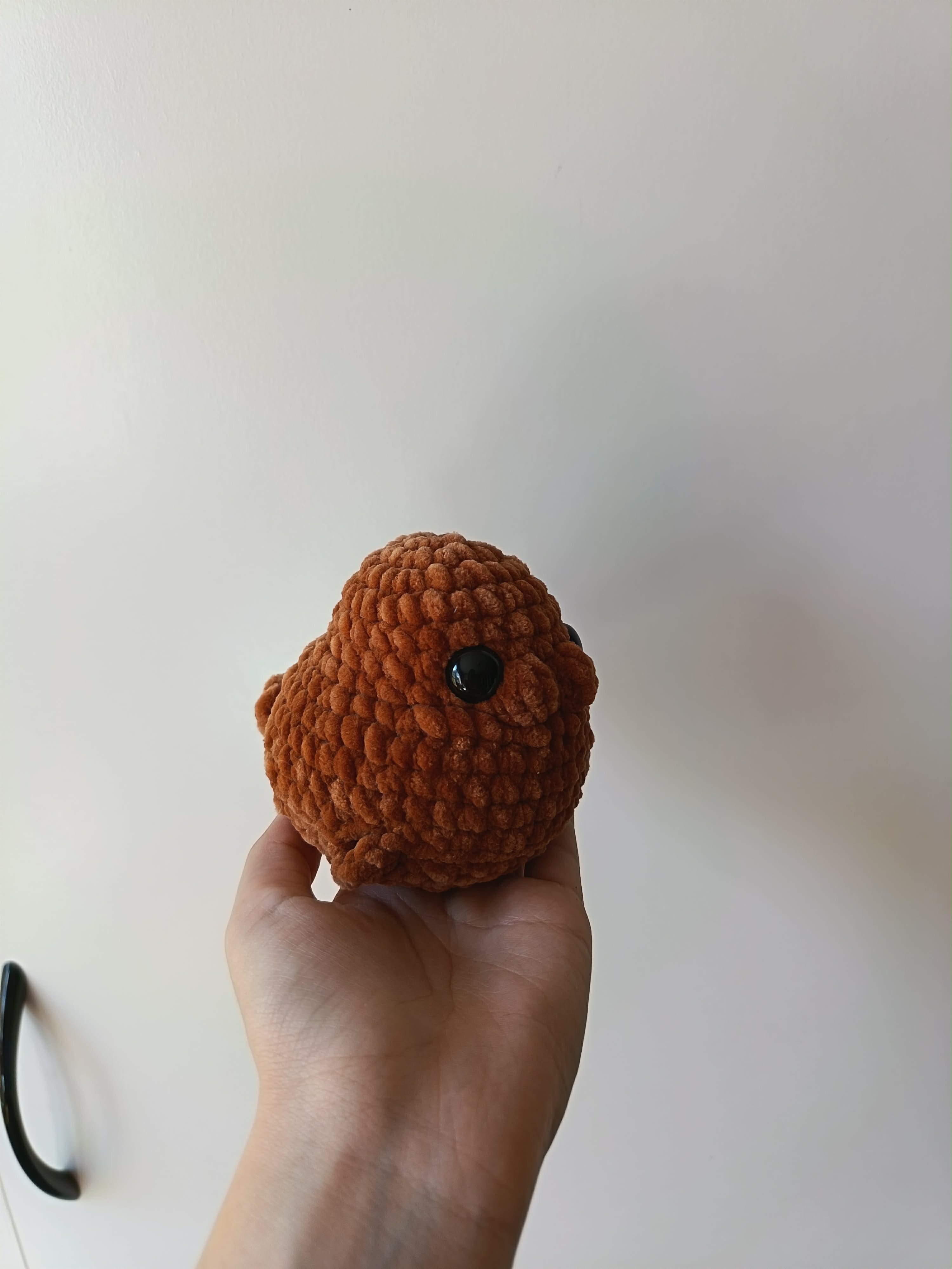 Kézzel készült horgolt pufi rozmár plüss agyarakkal - Miramigurumi